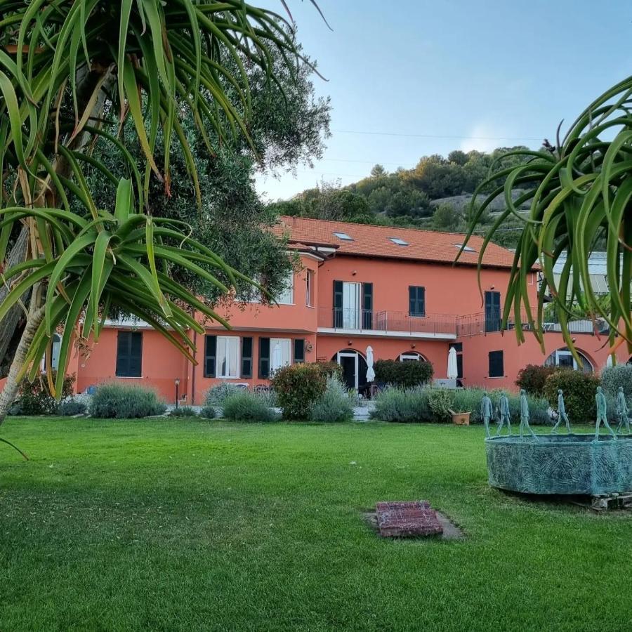 Agriturismo La Tuffatrice 임페리아 외부 사진
